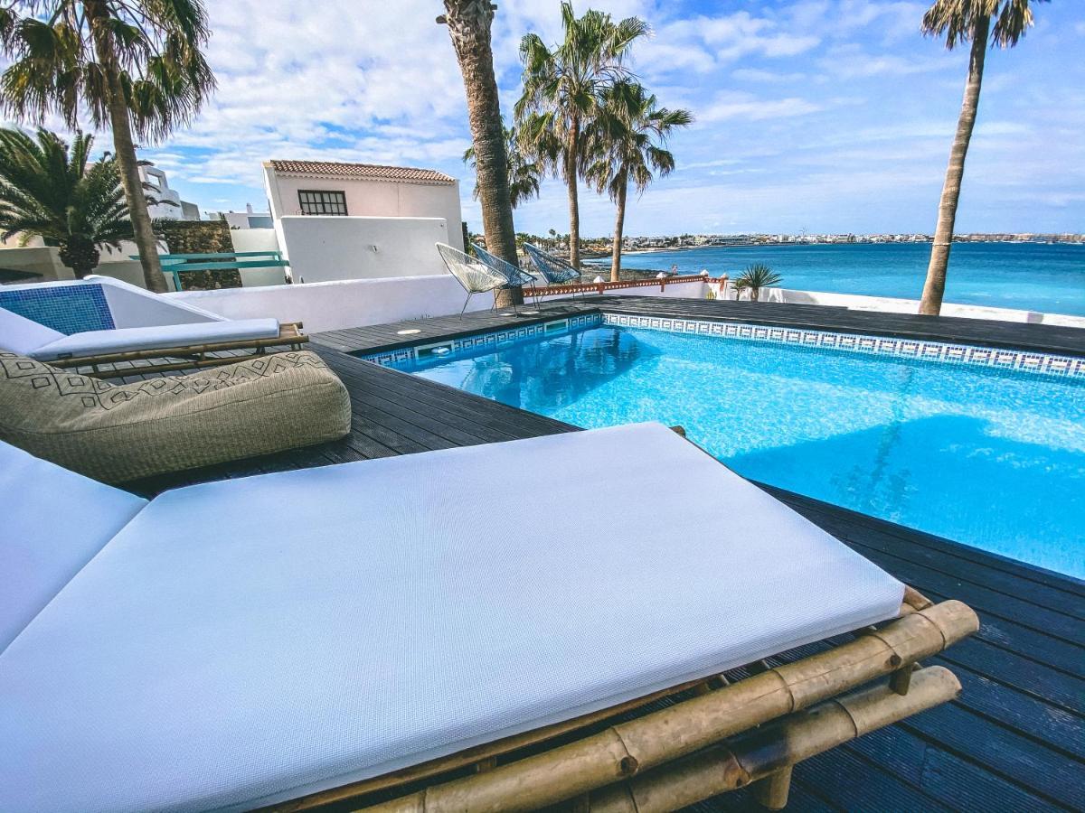 Villa Los Flamencos By Veaco- Beachfront & Pool Corralejo Buitenkant foto