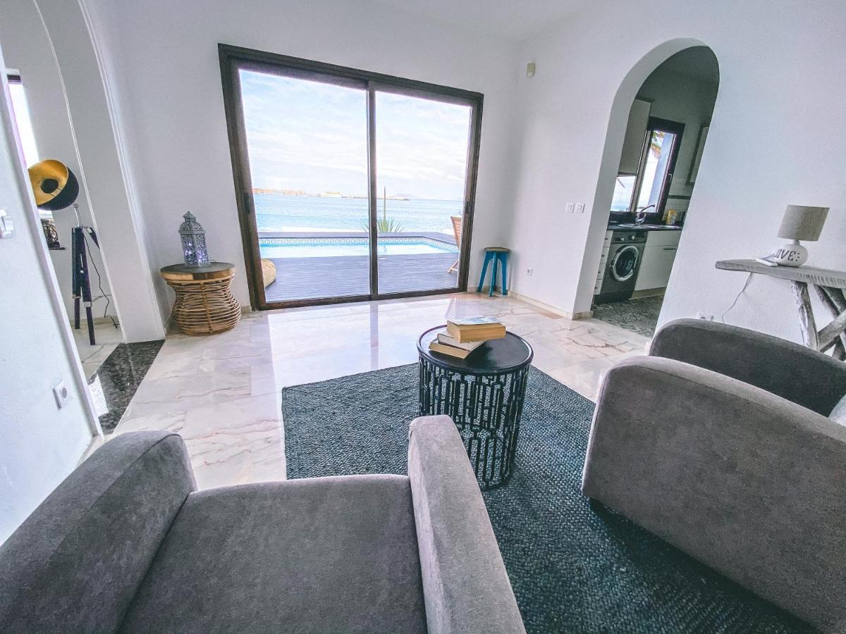 Villa Los Flamencos By Veaco- Beachfront & Pool Corralejo Buitenkant foto