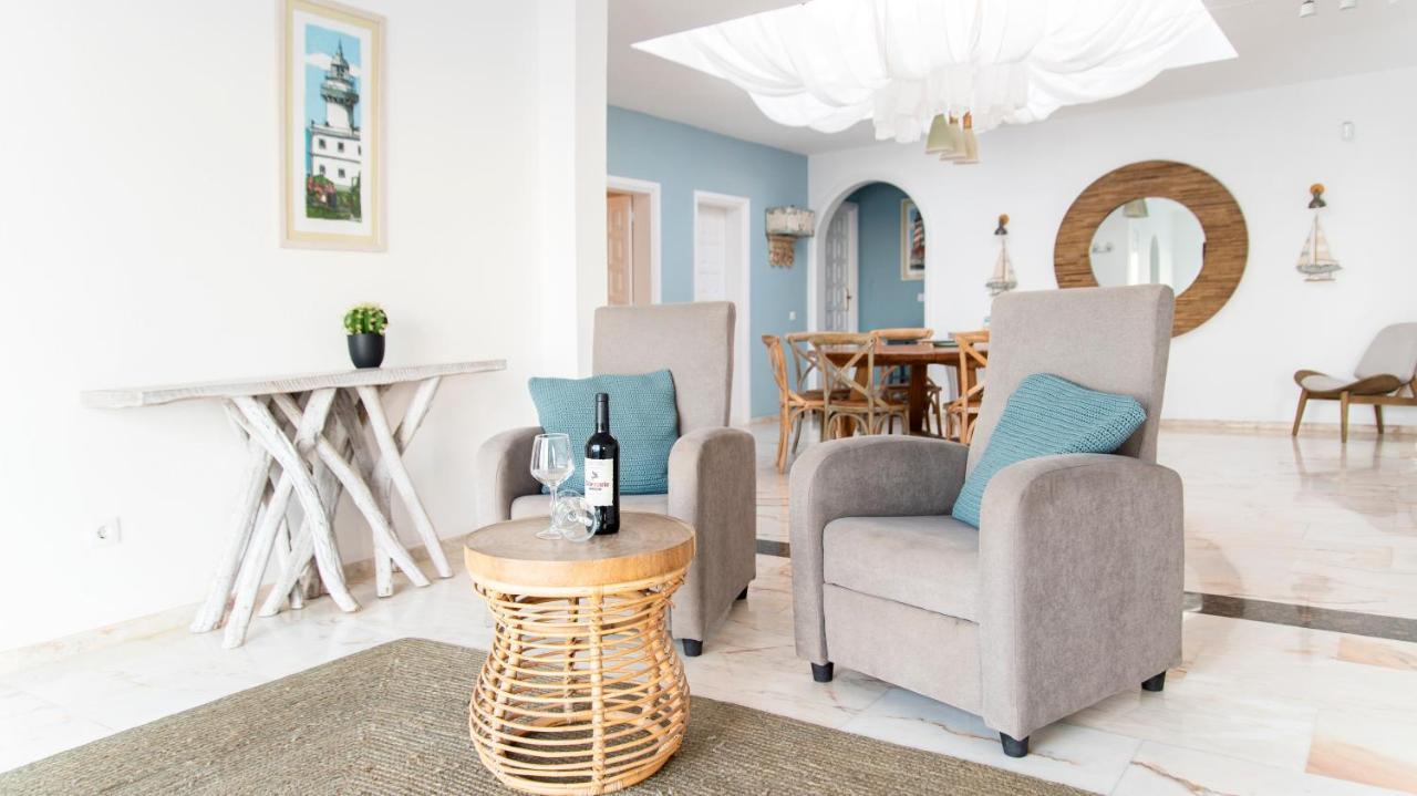 Villa Los Flamencos By Veaco- Beachfront & Pool Corralejo Buitenkant foto